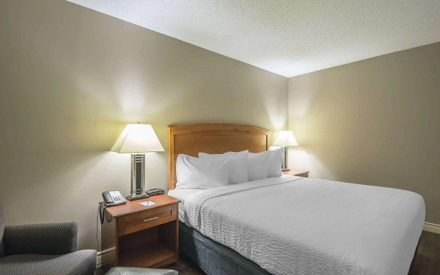 Quality Inn West Edmonton