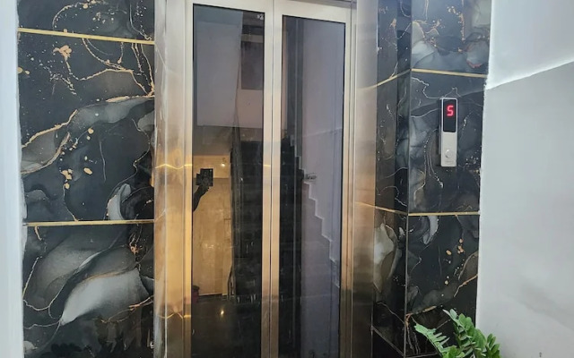Innzoy Hotels