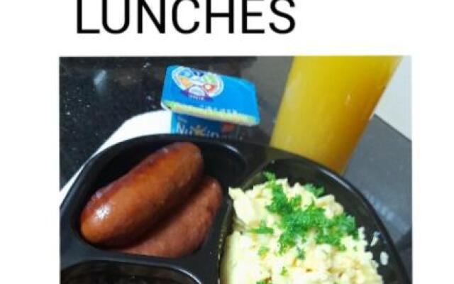 Waves Guest House & Twin Okes Self-Catering