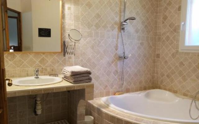 Entre Nîmes et Arles