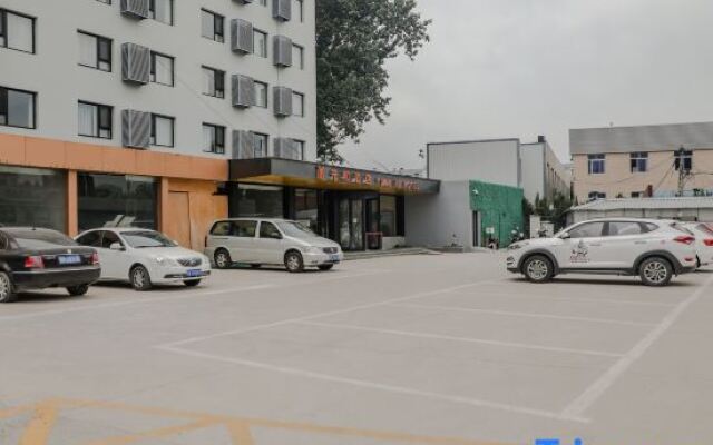 Yuan He Hotel Beijing(Beijing North China Electric Power University)