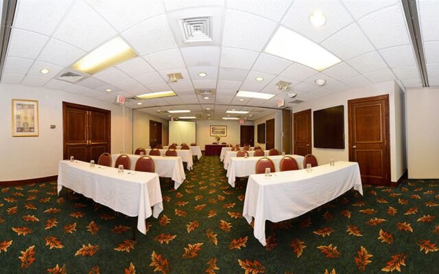 Quality Suites Rockville