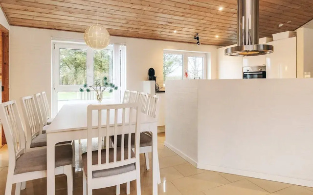 10 Person Holiday Home in Hjorring
