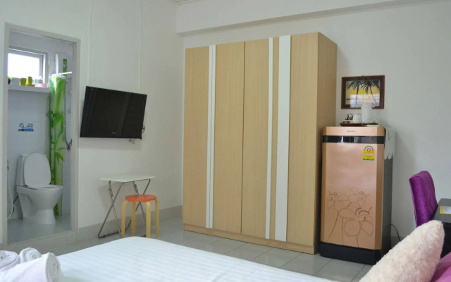 Phuket Art Home