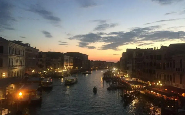 Rialto 01