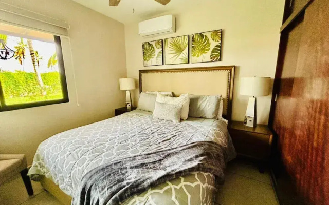 Palmilla Apartments