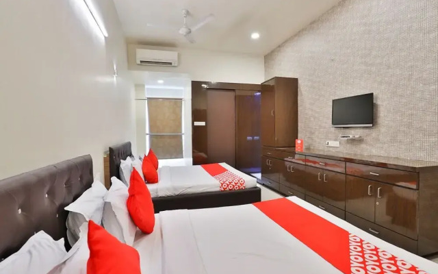 OYO 17263 Marigold Banquets And Rooms
