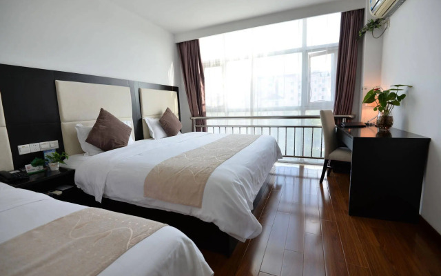 Shanghai Joyful Star Hotel
