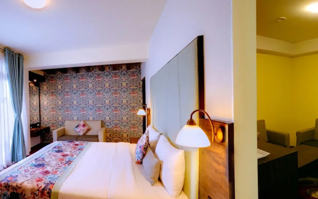 Udaan Woodberry Hotel & Spa