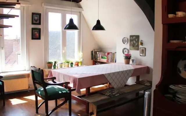 Maximiliaan Apartment