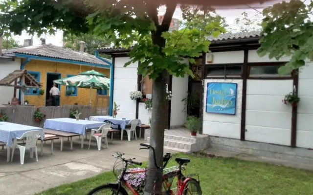 Hostel Jedro