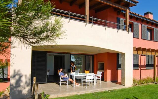 Apartamentos Club de Golf Bonmont