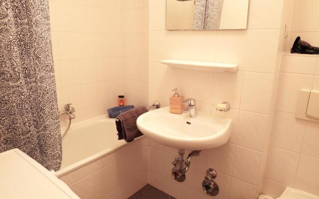 FULL HOUSE Studios - Westside Apartment - NETFLIX + Nescaféi inkl.