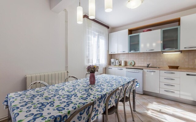Awesome Home in Pula With Wifi and 2 Bedrooms