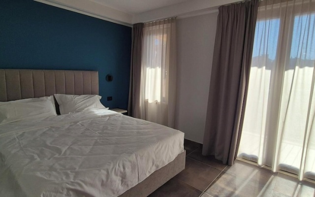 Hotel V7