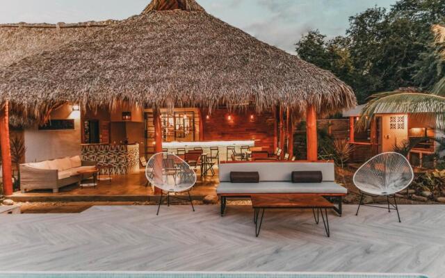 El Pez Surf Hotel
