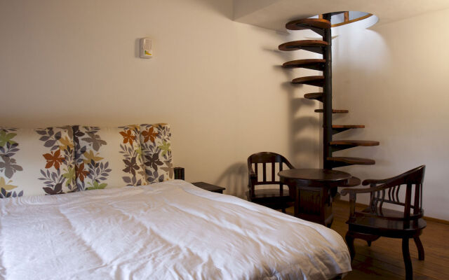 Yi-He Golden Homestay