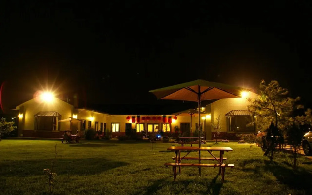 Hofeng Xiangcun B&B