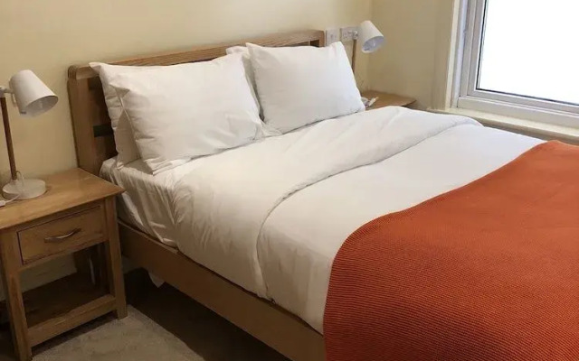 Newell Restaurant and Rooms