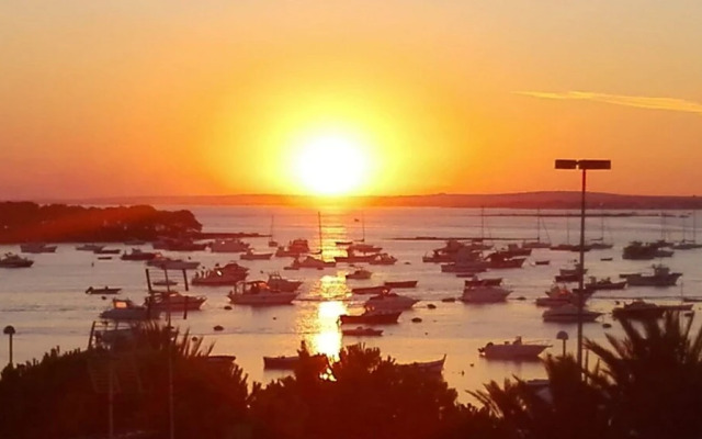Seafront Luxury Belvedere With Panoramic Terrace