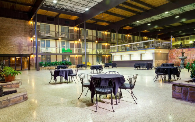 Park Inn by Radisson Sharon