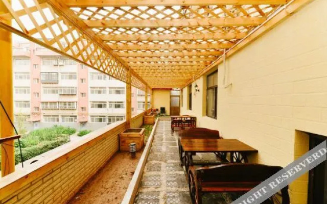 100 Inn Liangpin Hotel (Pingshan Wentang)