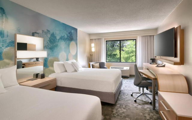 Courtyard by Marriott Charlotte Airport LoSo