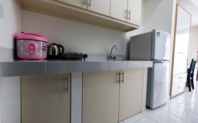 Scenic Studio Room at Casa De Parco Apartment