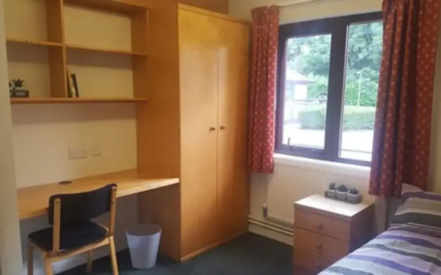 Oxley Hall Campus Residence
