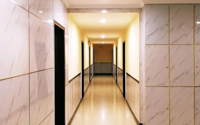 Dongzhi Lijiang Hotel