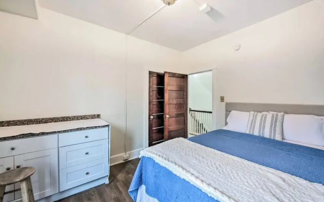 Roomy Lancaster Home: Walk to Dtwn & Hospital