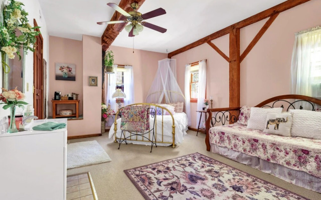 Osceola Mill Dining & Lodging