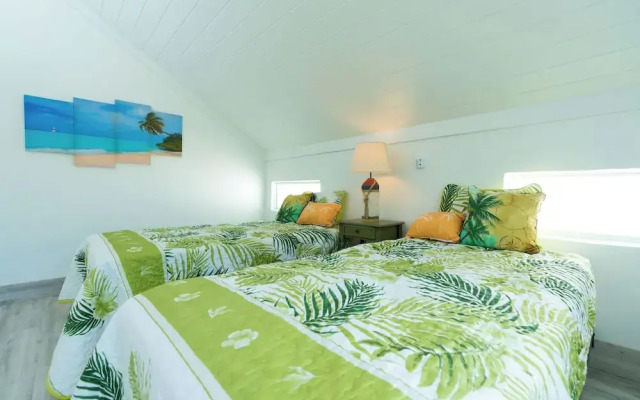 Caribbean Haven: Secluded Retreat With Stunning Ocean Views