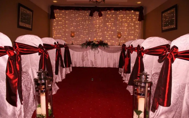 Westenra Arms Hotel