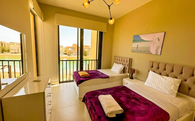 Luxury 3 bedrooms town house