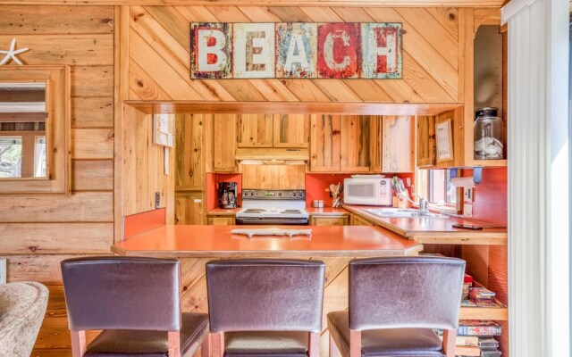 Sister's Beach Retreat