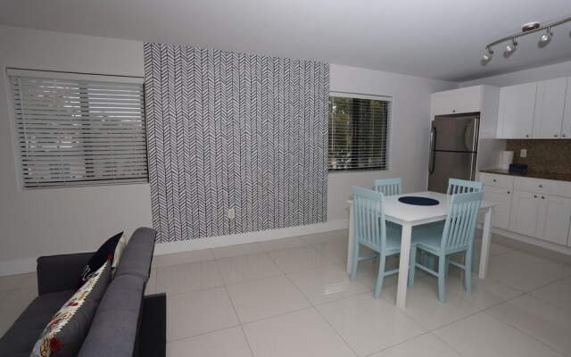 Little Habana Aparts close to Calle 8