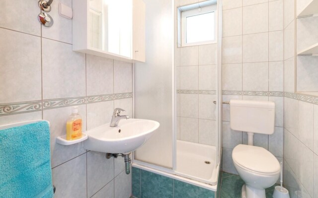 Stunning Home in Makarska With Wifi and 3 Bedrooms