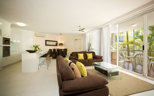 Noosa Tropicana