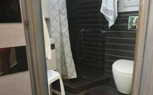 City Center Comfortable Studio Apartment