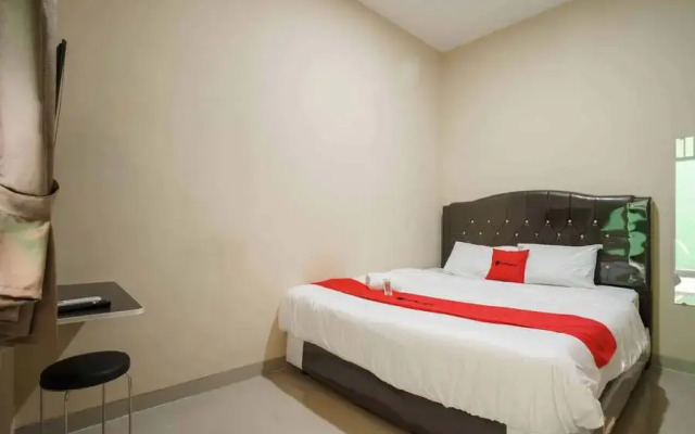 RedDoorz Syariah near UBL Lampung 2