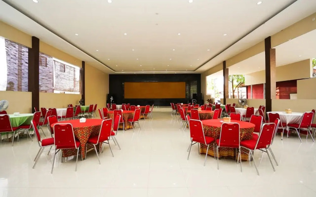 OYO 903 Kampoeng Kita Hotel