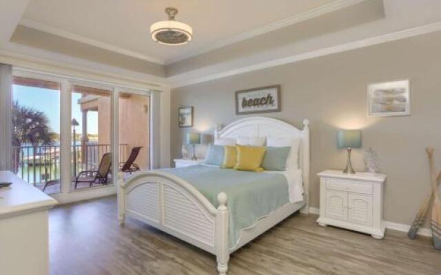 201 Harborview Grande