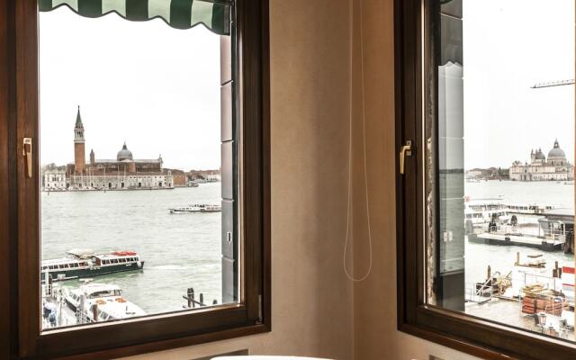 Bacino San Marco Exclusive View R&R