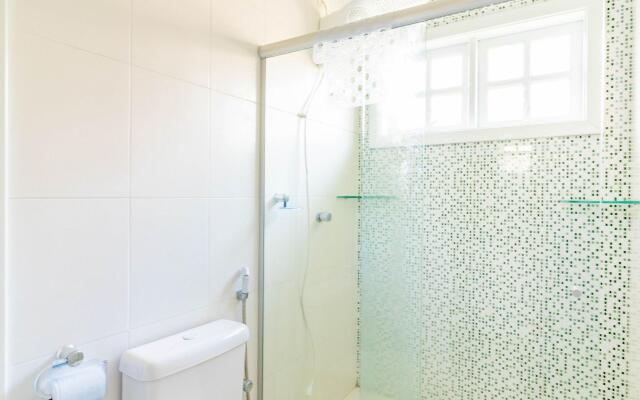 PF22 Ótimo Apartamento 2 Suítes - Praia do Forte