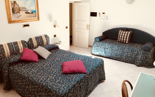 Capri Bougainville Luxury Boutique Hotel