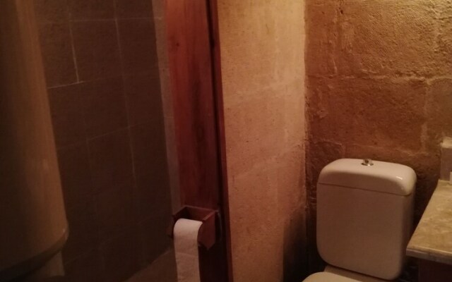 Cronos Cappadocia Cave Hotel