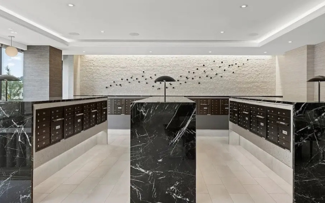 Hyatus Luxury Residences Everett