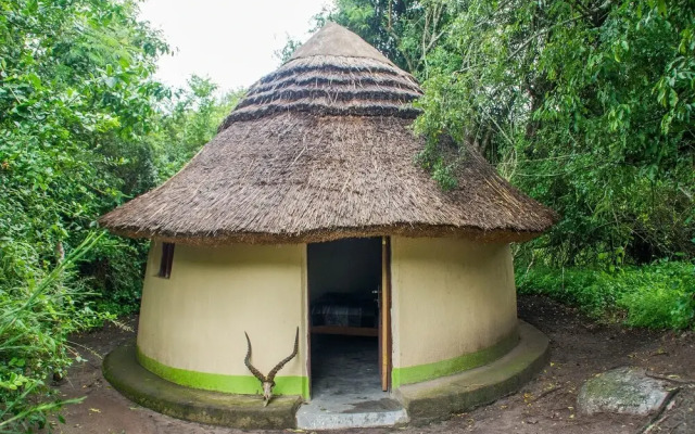Kijuura Lodge