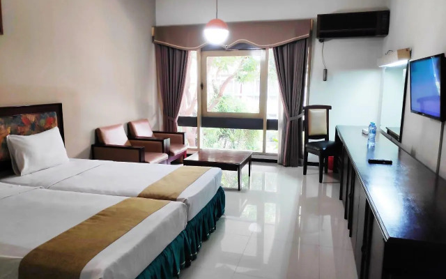 New Grand Park Hotel